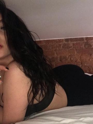 Моника фото 3